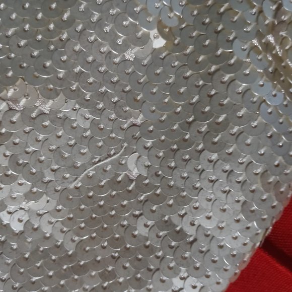 Pre-loved 10"x11" 'METALLIC' GOLD SEQUINS HANDBAG w MOTHER OF PEARL embellishmen - Picture 7 of 11